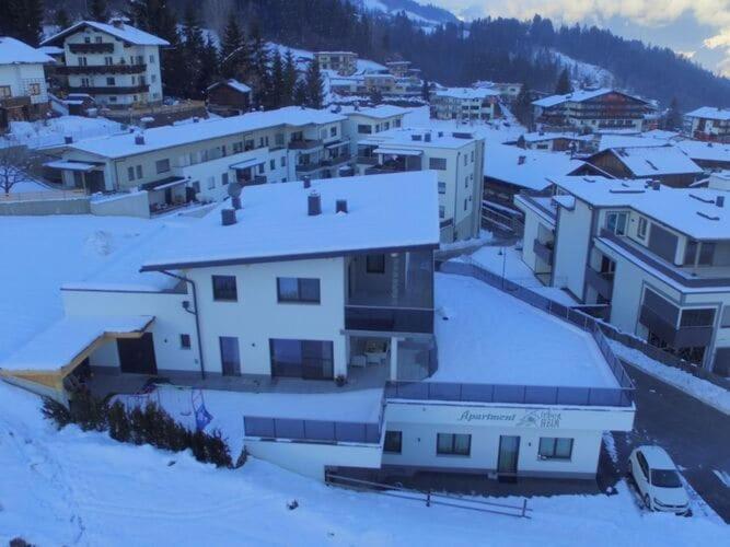 Top Holiday Flat In Fuegen Near The Ski Area Esterno foto