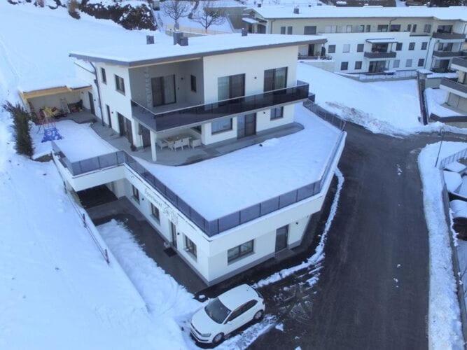 Top Holiday Flat In Fuegen Near The Ski Area Esterno foto